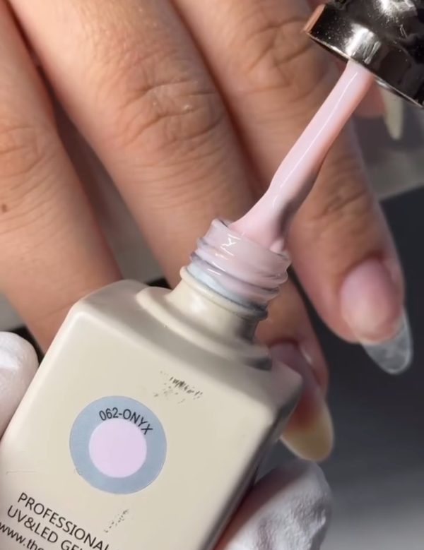 HEMA FREE/ TPO FREE-  ONYX BUILDER GEL